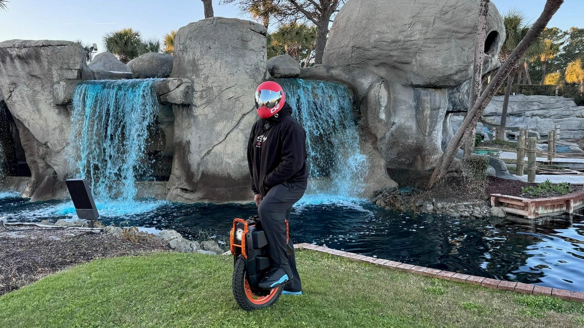 The Inmotion V13 Challenger Review: The Big Wheel of Electric Unicycles 1 img 0386 1