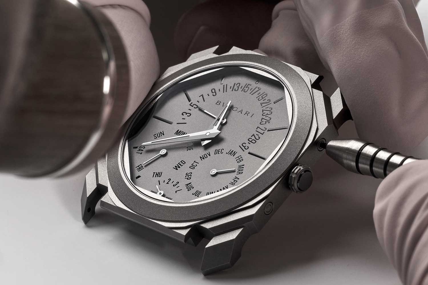 Bvlgari Unveils Limited Octo Finissimo Gübelin Edition with Blue Accents