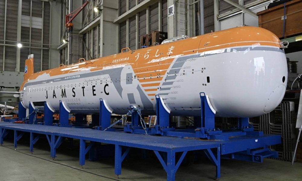 Japan Unveils Urashima 8000 Deep-Sea Probe Capable of 8,000-Meter Dives