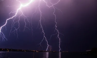 Lightning Leaders Collide, Triggering Gamma Ray Burst Over Kanazawa