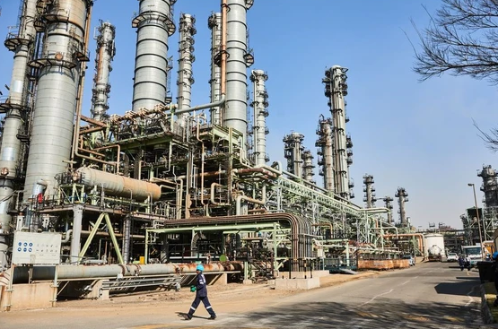 Sasol to Increase Coal Plant Output While Expanding Renewable Energy Use