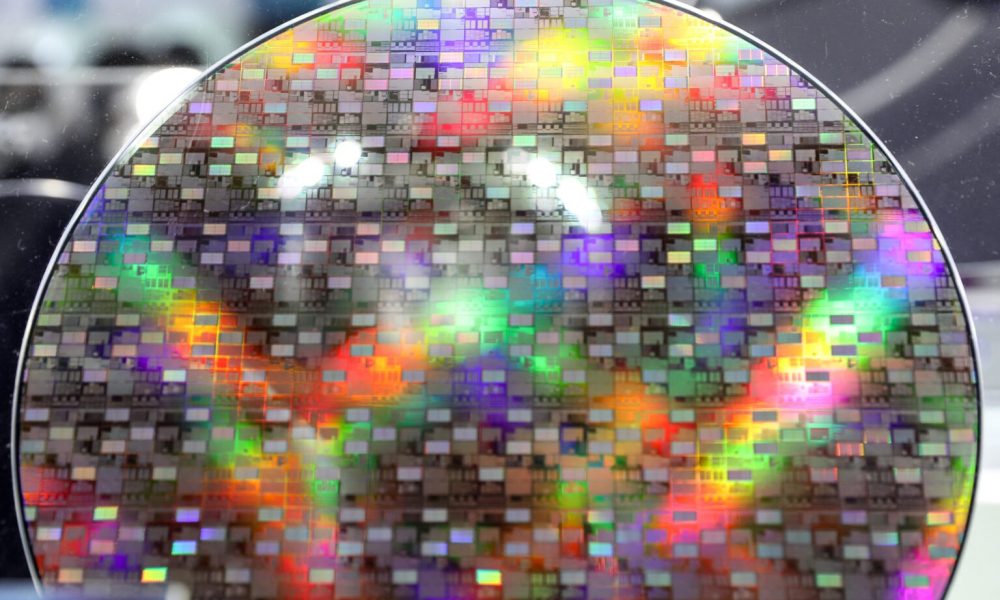 US Reverses Biden-Era Export Controls on Advanced AI Chips