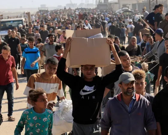 sraeli Strikes Kill 35 Near Gaza Aid Distribution